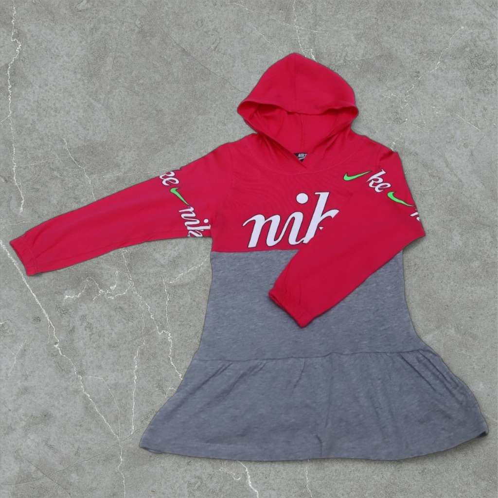 ROBE A CAPUCHE