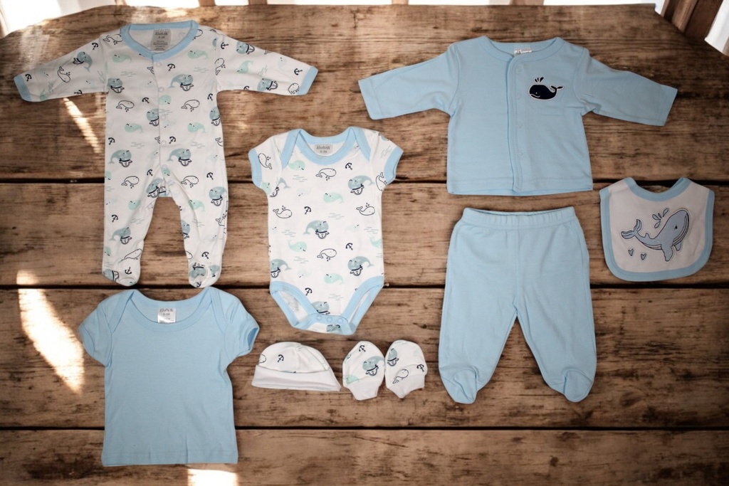 KIT BEBE 10PCS MOTIF MIXTE
