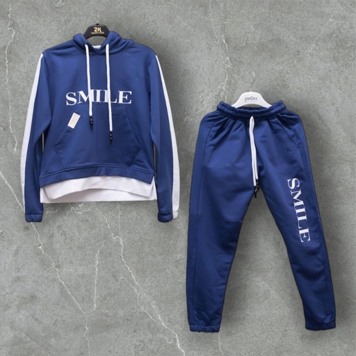 ENSEMBLE JOGGING / CAPUCHE