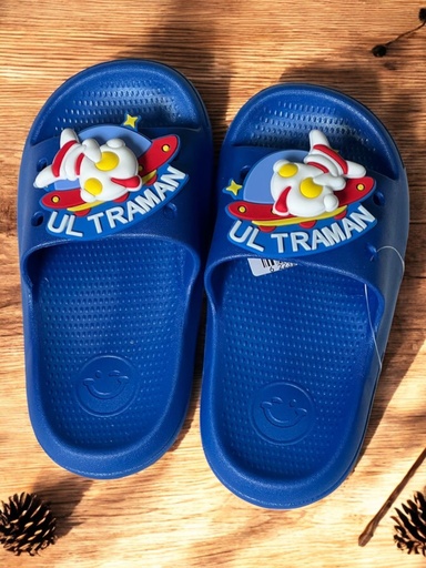 TAPETTE ENFANT ULTRAMAN